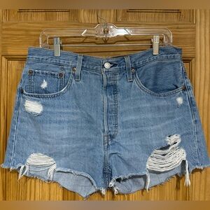 women’s levi’s 501 short